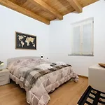 -osiglia Centro- Casa Con Vicino E Parcheggio * Osiglia