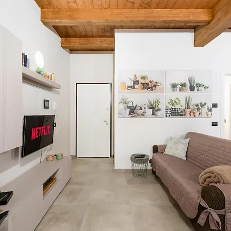 Apartamento -osiglia Centro- Casa Con Vicino E Parcheggio *