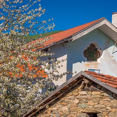-osiglia Centro- Casa Con Vicino E Parcheggio * Osiglia