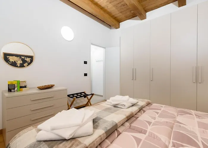 -osiglia Centro- Casa Con Vicino E Parcheggio *